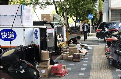 《银白钢铁伊克斯2》联动《少女射击》Boss角色公布